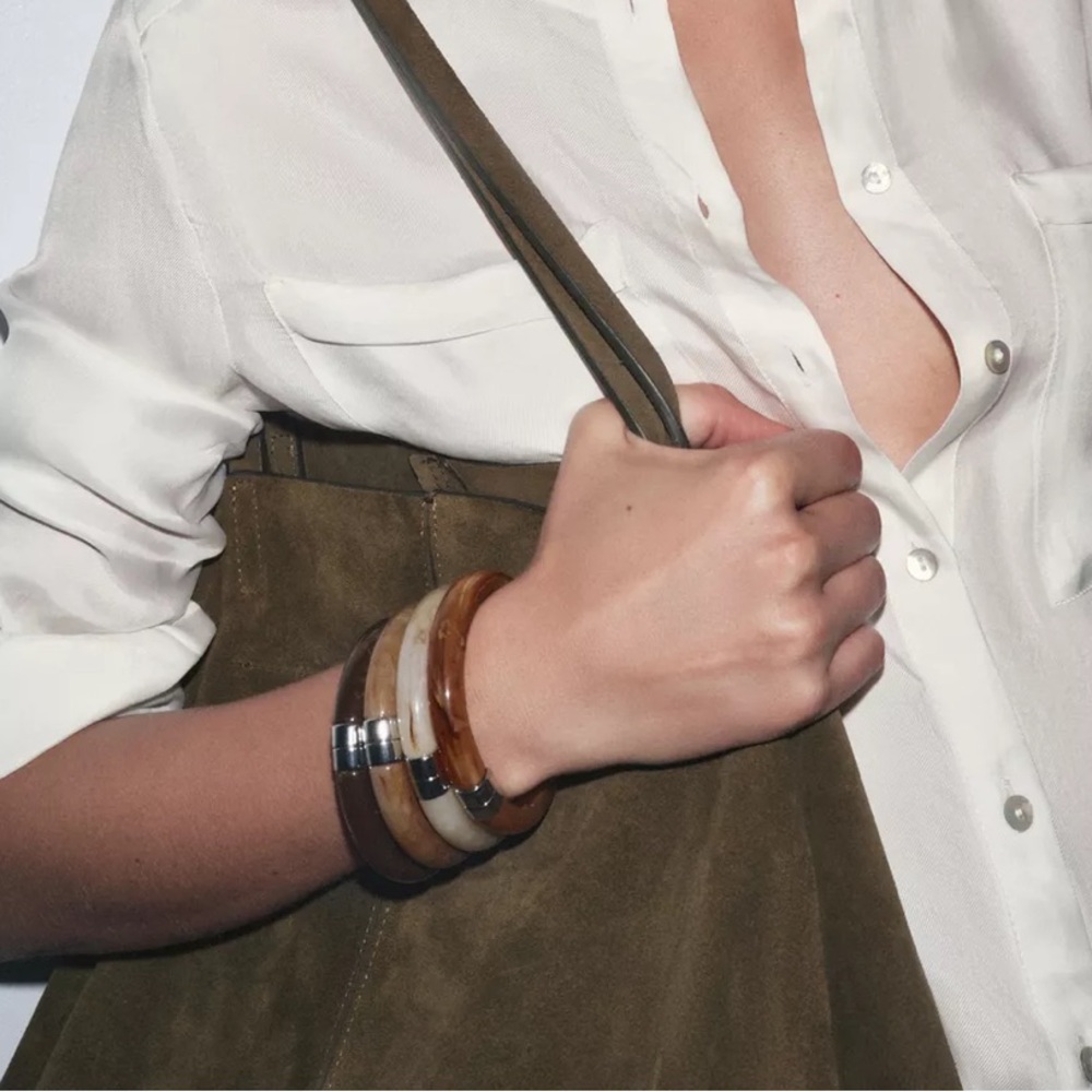 Zara NWT 4 pack of hinged bracelets 4736/244